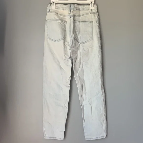 60% off Wild Fable Mom Jeans Size 2 - Picture 2 of 6